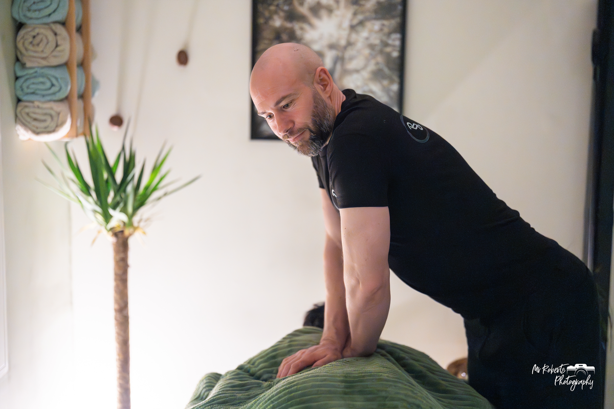 Full body MOT assessment and massage in Birmingham